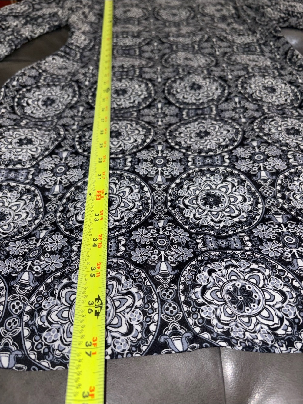 Boden Grey & White Medallion Print Dress | Long Sleeve | Size US 8 (UK 12) NWT - Picture 10 of 14